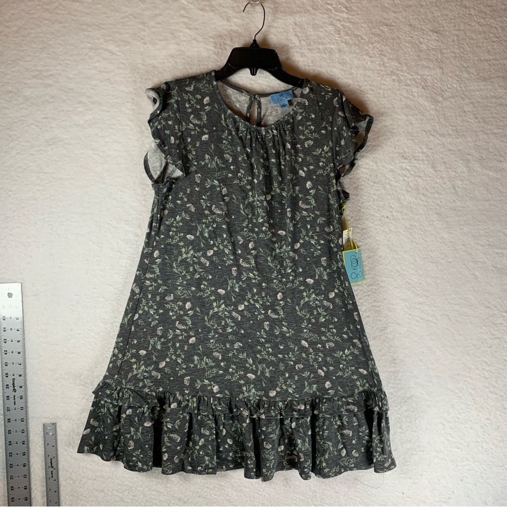 CeCe Women's Size M Gray Floral Ruffle Cap Sleeve Jersey Shift Dress NWT 5675